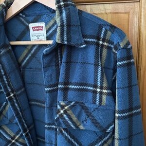 Levi’s plaid fleece button up
